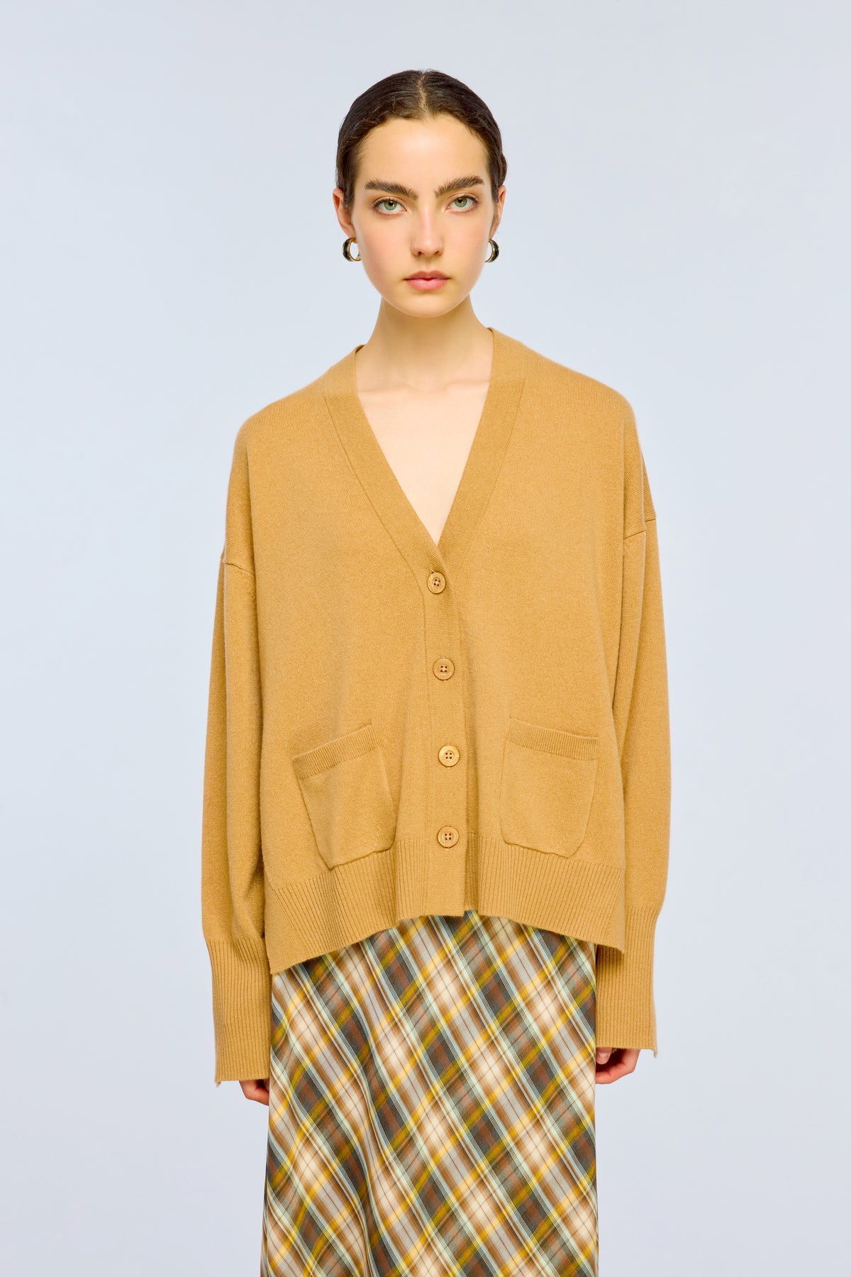 W6YY6WD06E41-2-B-CARDIGAN