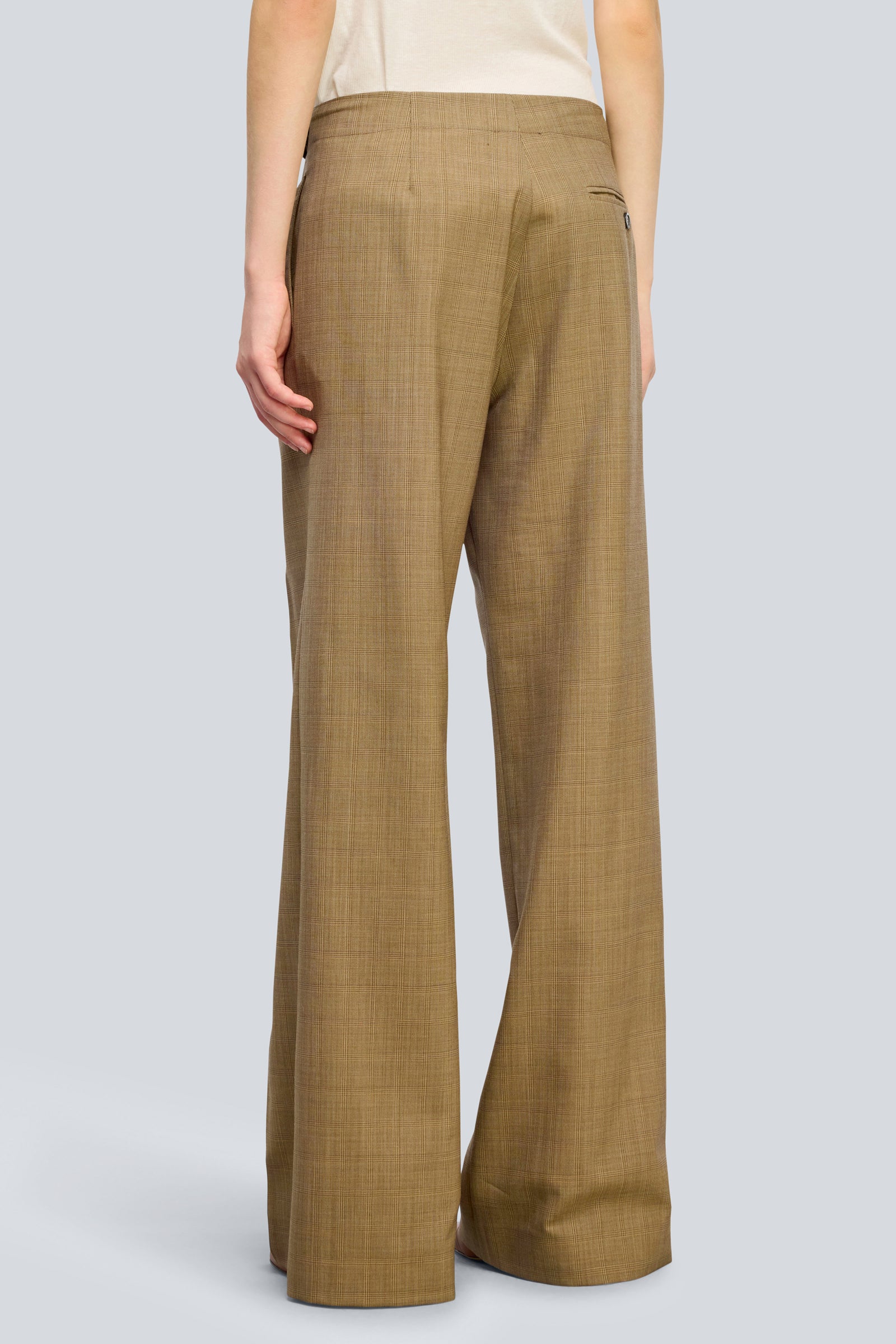 PANTALONE-DELIA