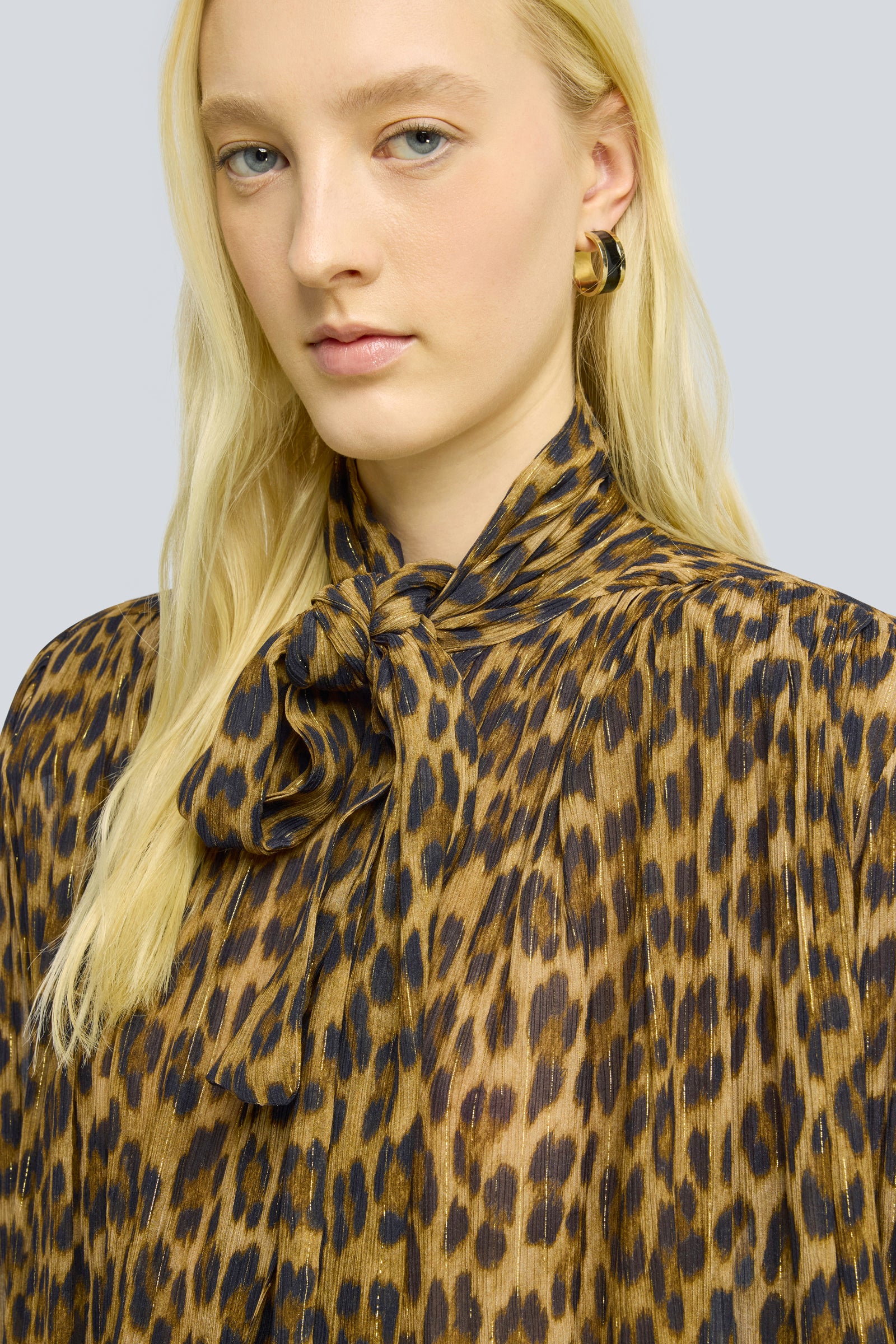 BLUSA-DOTTIE