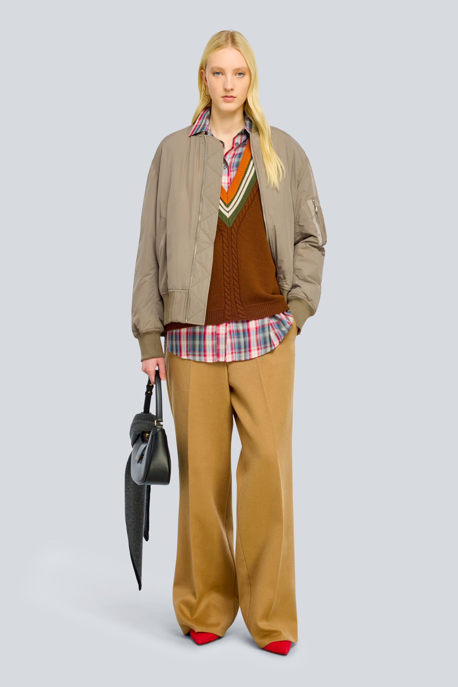PANTALONE-LILIA